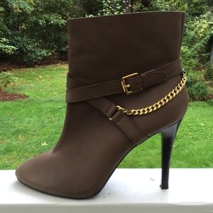 RALPH LAUREN Gold Chain Leather Boots
